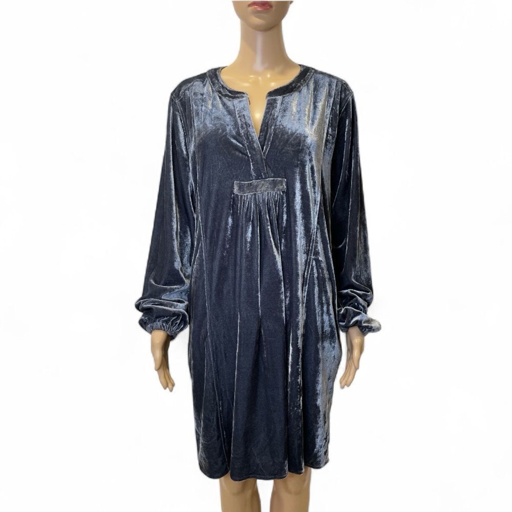 Easel Elegant Grayish Velvet Dress Size M